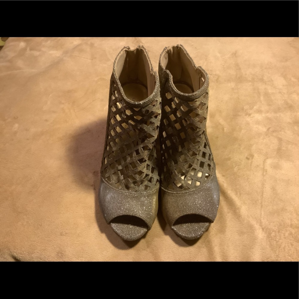 Christian Siriano Metallic Peep-Toe Lattice Booties
